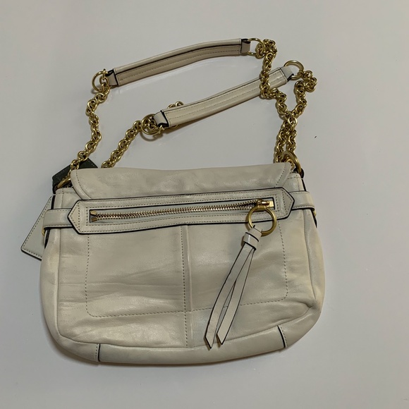 Coach Chelsea Small White Leather Convertible Bag - Picture 6 of 8